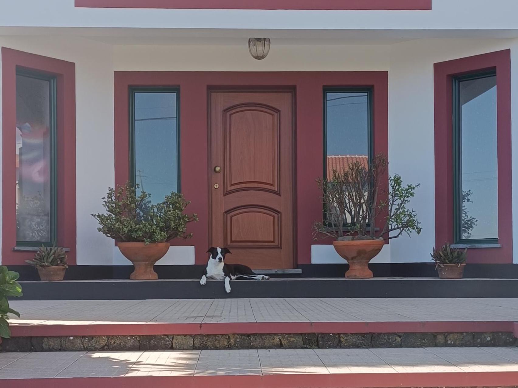 Moradia Da Graca Guesthouse Praia da Vitoria Bagian luar foto
